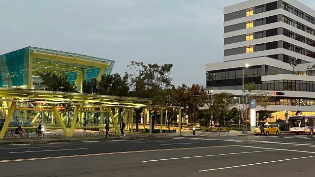 高雄岡山法拍大樓-8
