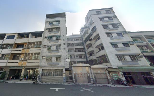 東區法拍套房-0