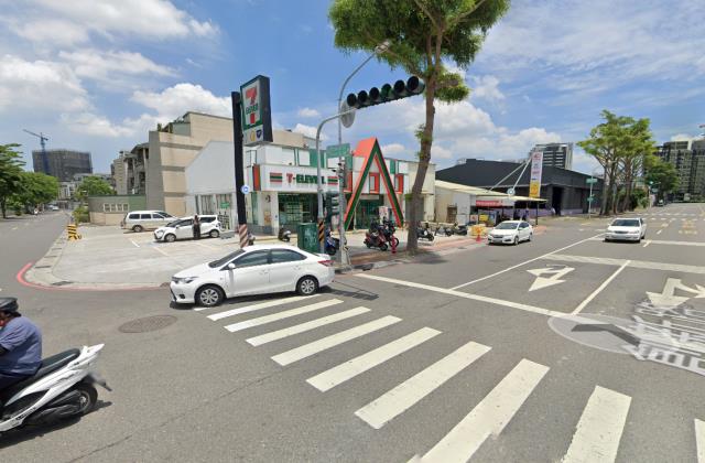 高雄楠梓拍賣透天-1