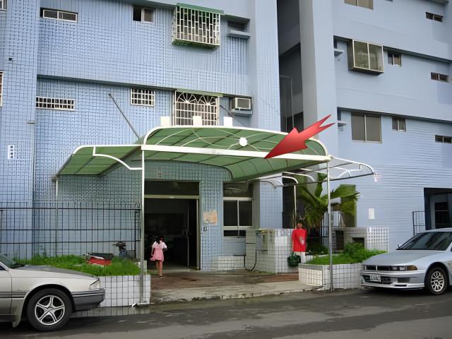 茄萣法拍大樓-2