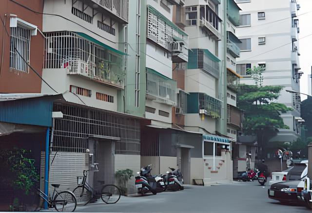 高雄苓雅法拍公寓-1