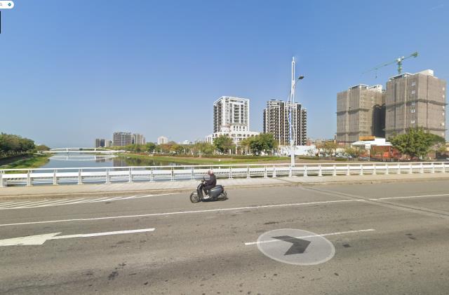高雄楠梓大樓法拍-7